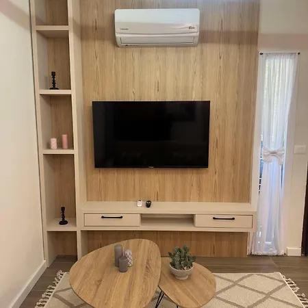 Dream 2 Golem (Tirana)